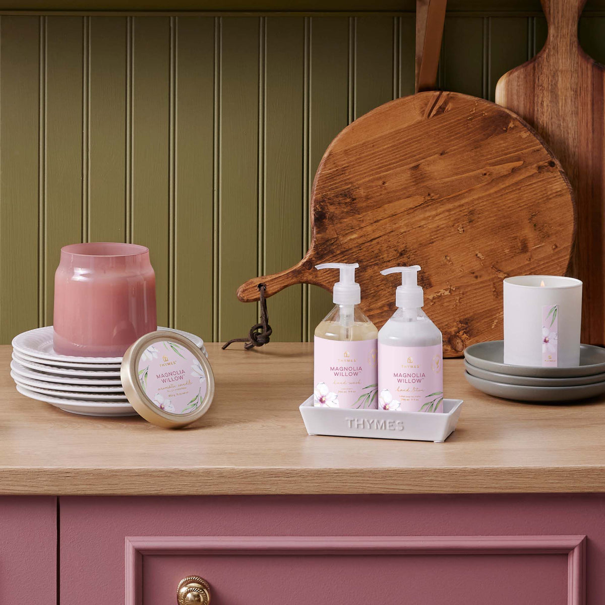 Magnolia Willow Statement Poured Candle